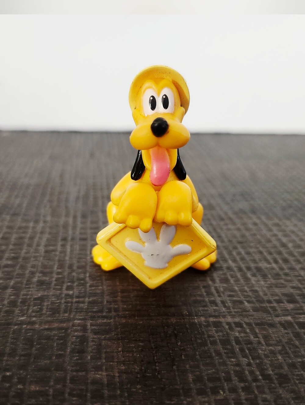 📌 SOLD. Pluto - Picture 2 of 6